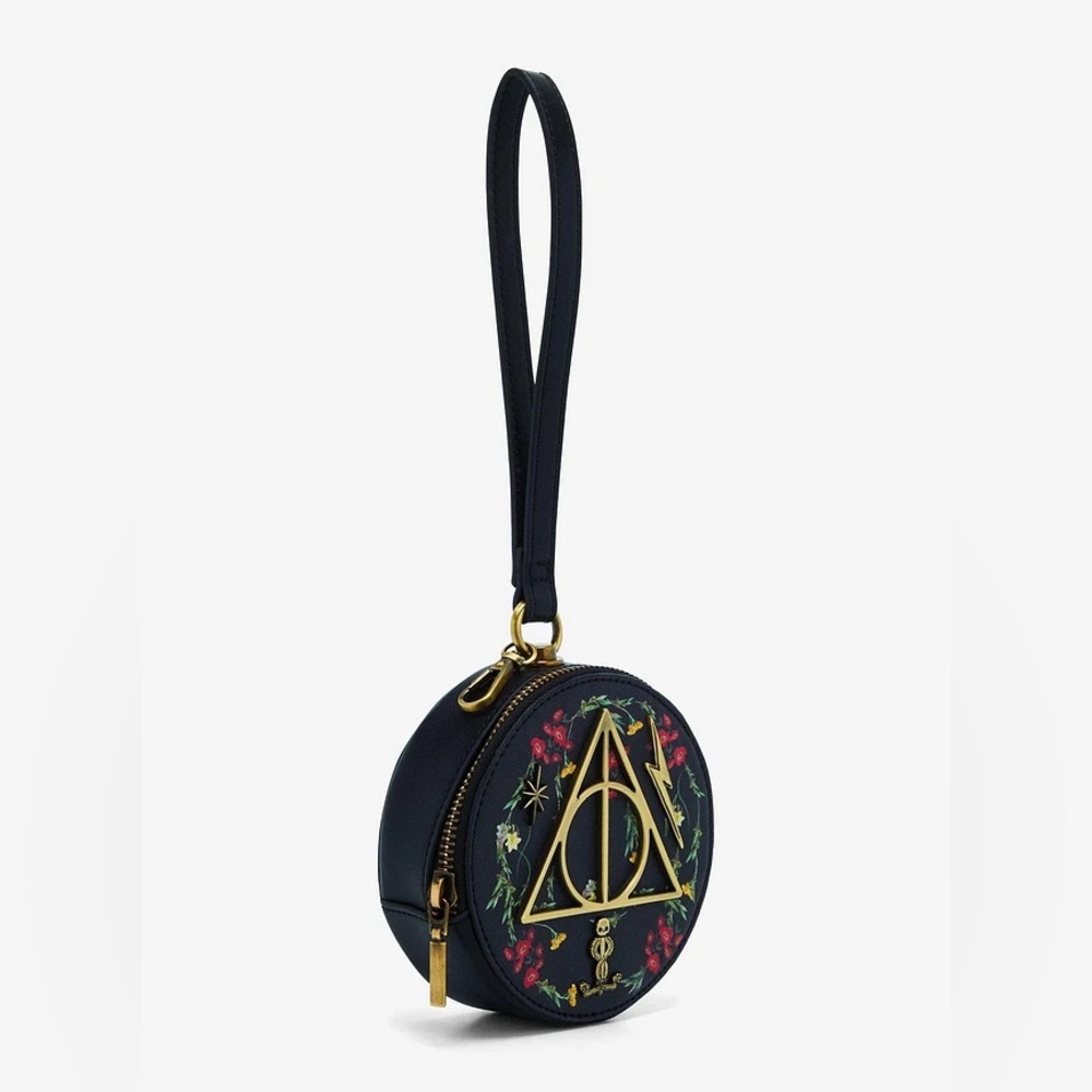 NEW Boxlunch⚡️HP Clutch - Picture 2 of 9